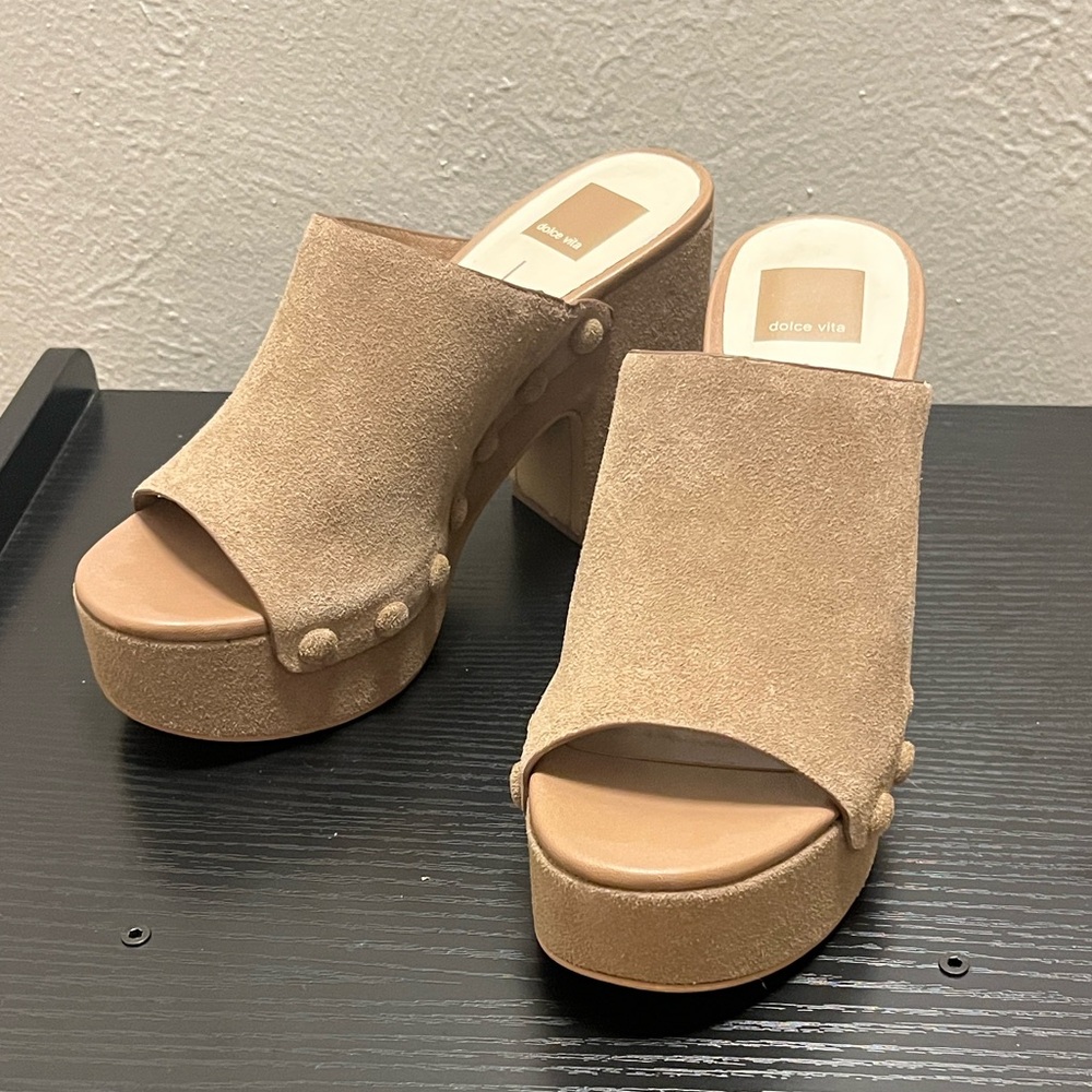 DOLCE VITA Emol Heel - Light Tan/Mushroom Suede - Picture 2 of 7